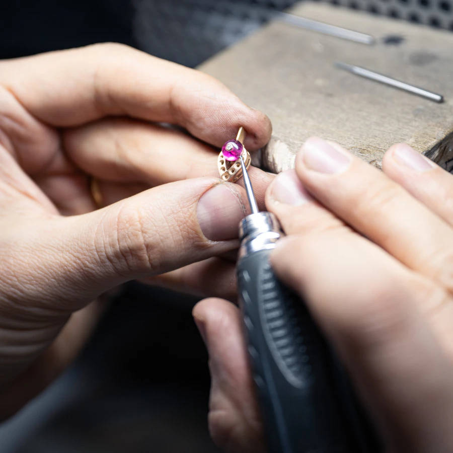 Scuola Bulgari corso Oreficeria